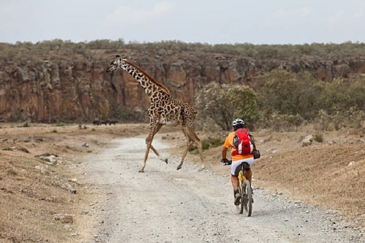 sierra-tours-and-safari-1-Full-day-of-Hell’s-Gate-Rock-Climbing-&-Bike-Riding